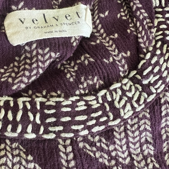 Velvet by Graham & Spencer Purple Geometric Blouse XS - Picture 2 of 5